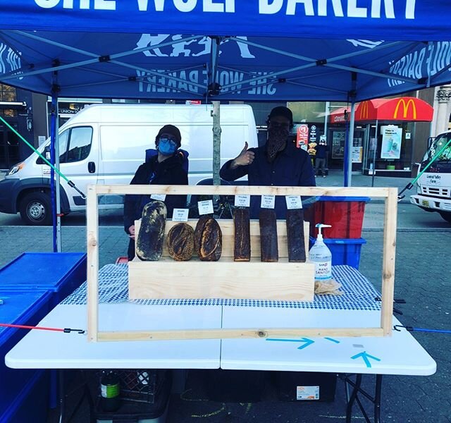 Hey there again! Our last post showcased the bakery team, but today, we want to shout out to our market and driver team. These people you most likely have seen at the greenmarkets, continuing to bring our bread to neighborhoods all over the city even during this difficult time. They’ve been so flexible, resilient, and attentive even amongst all of these insane changes. So another reminder to the community to be extra thankful for all that they do - because we sure are! #breadteam #farmersmarket #crushingit #sourdough #teamwork #graziemille